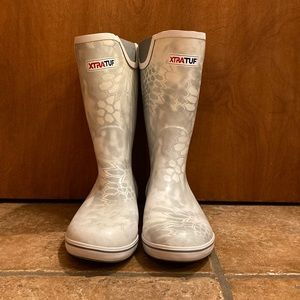Xtratuf 12” deck boots size mens 12
